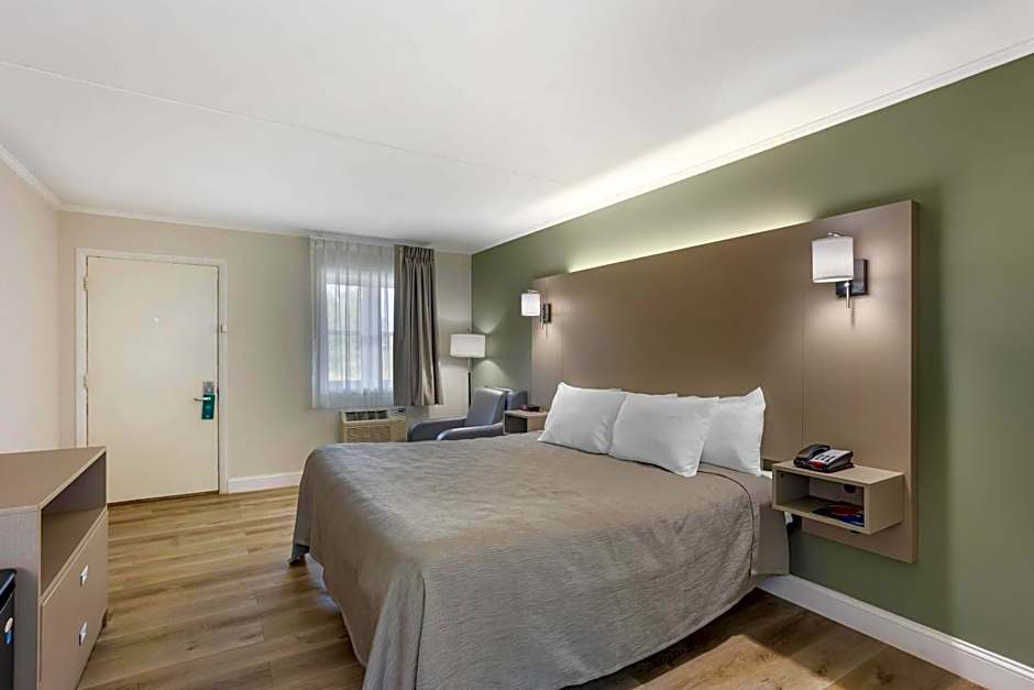 Quality Inn Smoketown - Lancaster Area