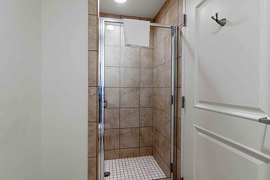 Best Western Plus Westgate Inn & Suites