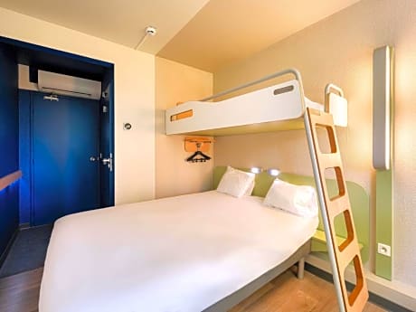 Triple Room with One Double Bed and One Bunk Bed