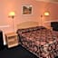 Super 8 by Wyndham Hayward Downtown