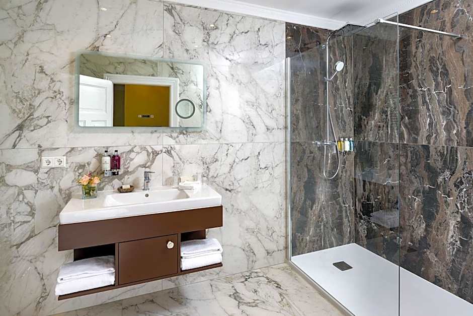 Hotel The Rose by Goeres