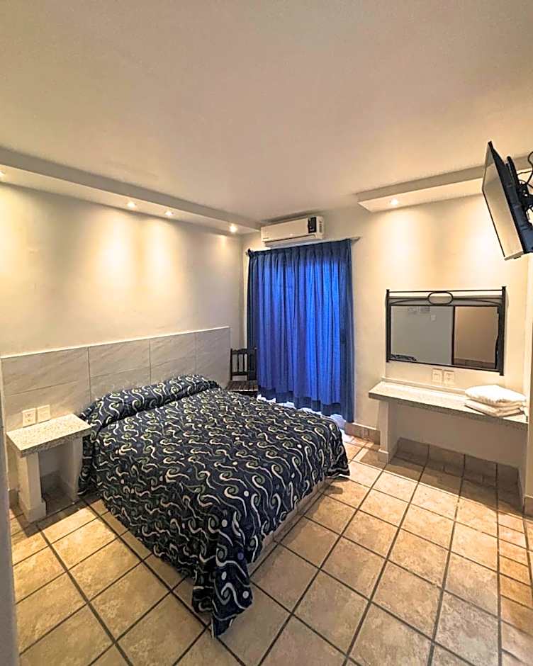 Hotel Arboledas Industrial
