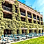 SOWELL HOTELS Les Chevaliers