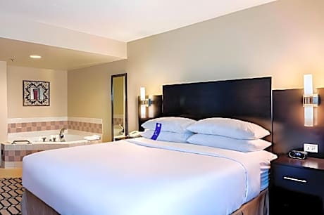 Governors, 1 Bedroom Suite, 1 King, Sofa bed