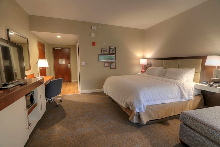 Hampton Inn By Hilton Gatlinburg Historic Nature Trail TN