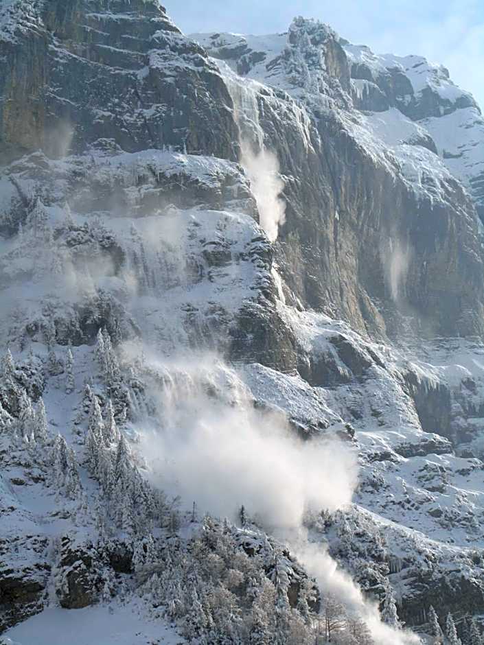 Hotel-Restaurant Stechelberg Bed & Breakfast