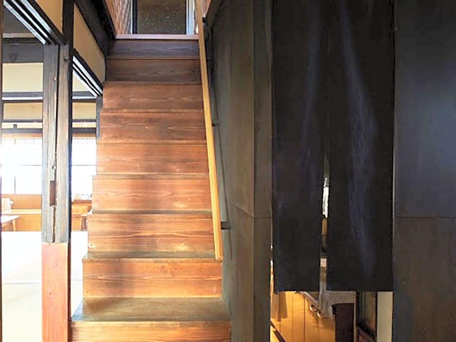 Hostel & Tatami Bar Uchikobare