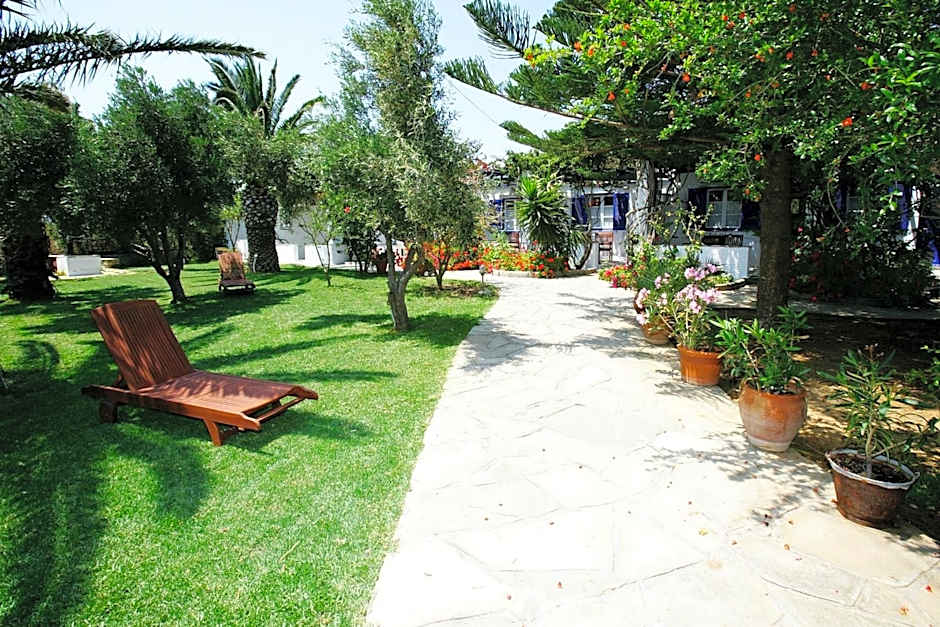 Golden Beach Studios & Suites
