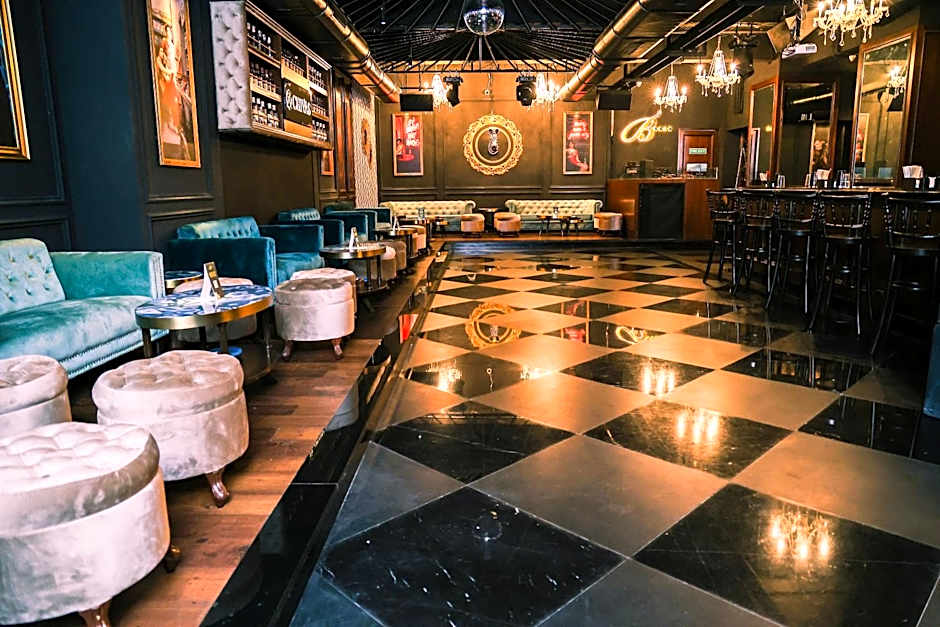 Krishna Palace Hotel