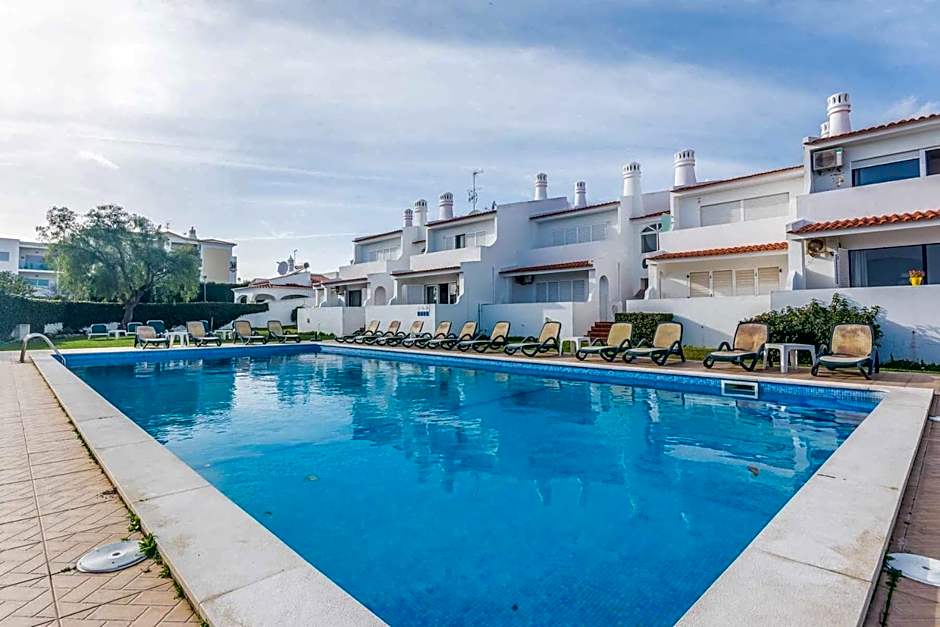 Oura Parque Apartamentos Turisticos