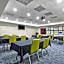 Holiday Inn Express Hotel & Suites Kansas City - Grandview By IHG