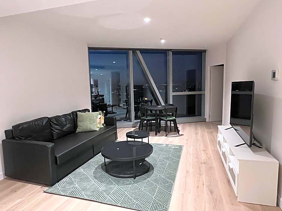 WSP 3B2B apartment in CBD with free parking