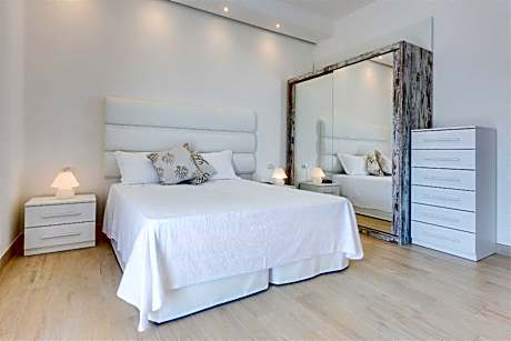 Superior Double or Twin Room with Sea View