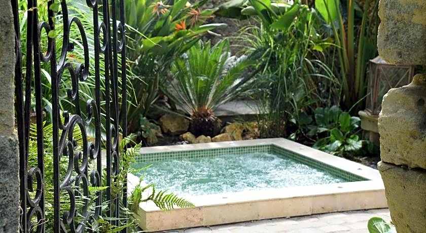 Chambres d'hotes Domaine de Ginouilhac