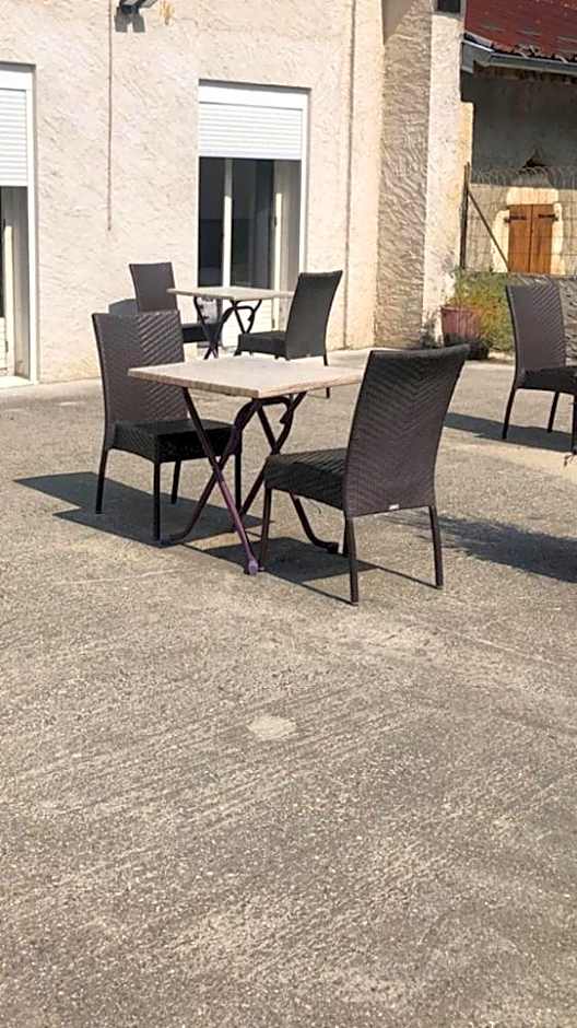 HOTEL BON ACCUEIL