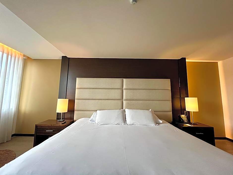 Hotel Estelar Milla De Oro