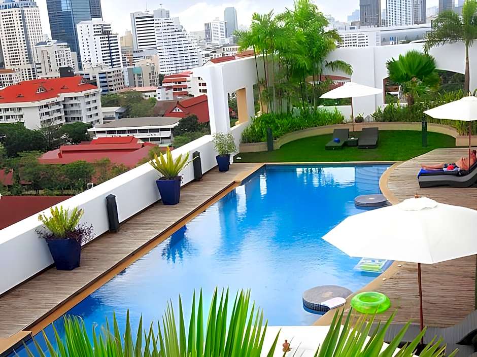 Grand Asoke Suites Boutique Residence