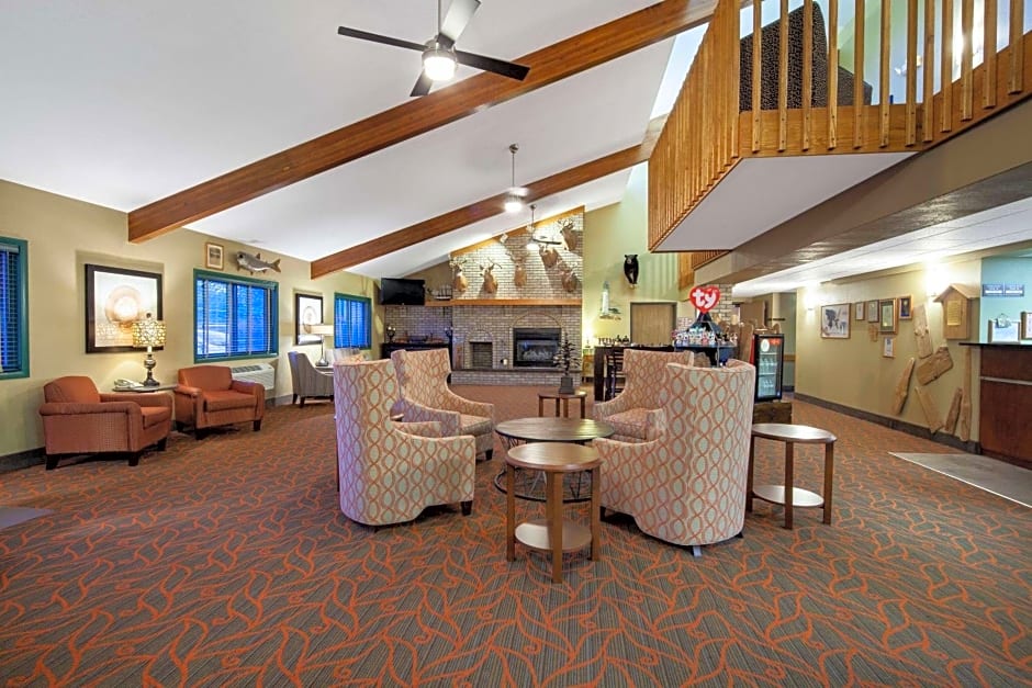 AmericInn by Wyndham Ashland