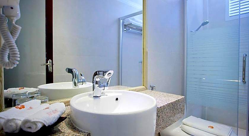 Kaani Beach Hotel at Maafushi