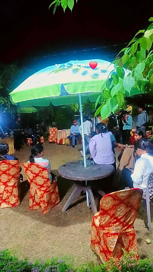 Dev Cottage and Homestay