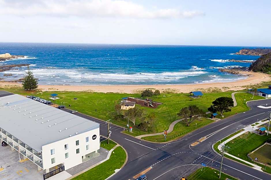 Photo 1 of 26 of Abode Malua Bay