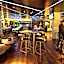 J7 Plaza Hotel