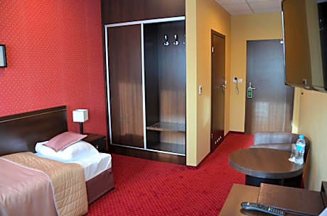 Classic Single Room