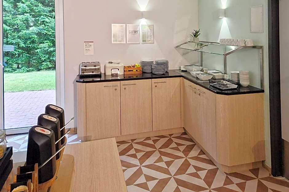 Garner Hotel Oberhausen by IHG