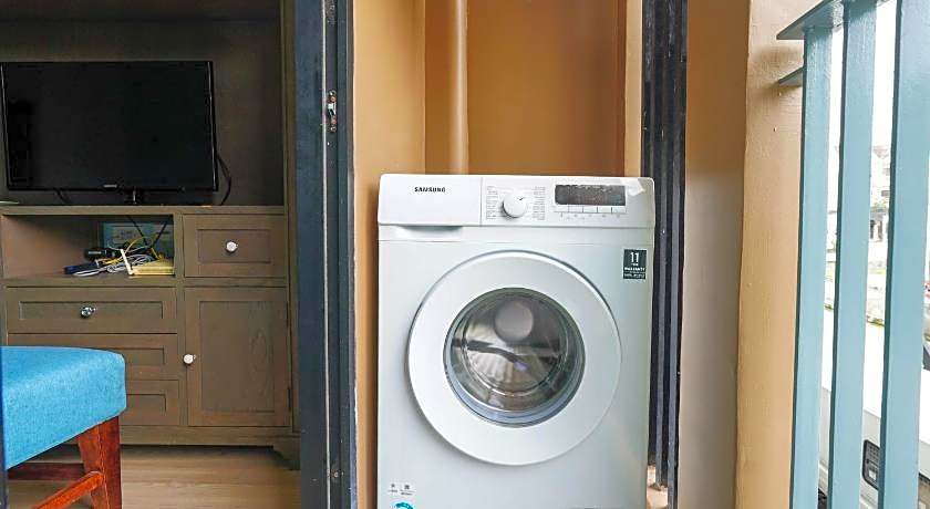 DLUX Condominium Chalong Phuket