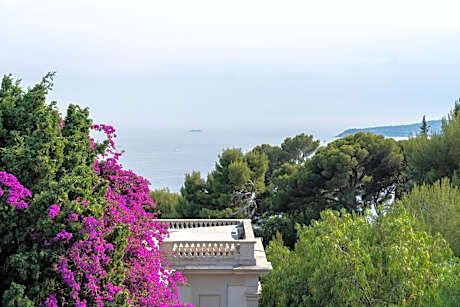 Hotel De Monaco