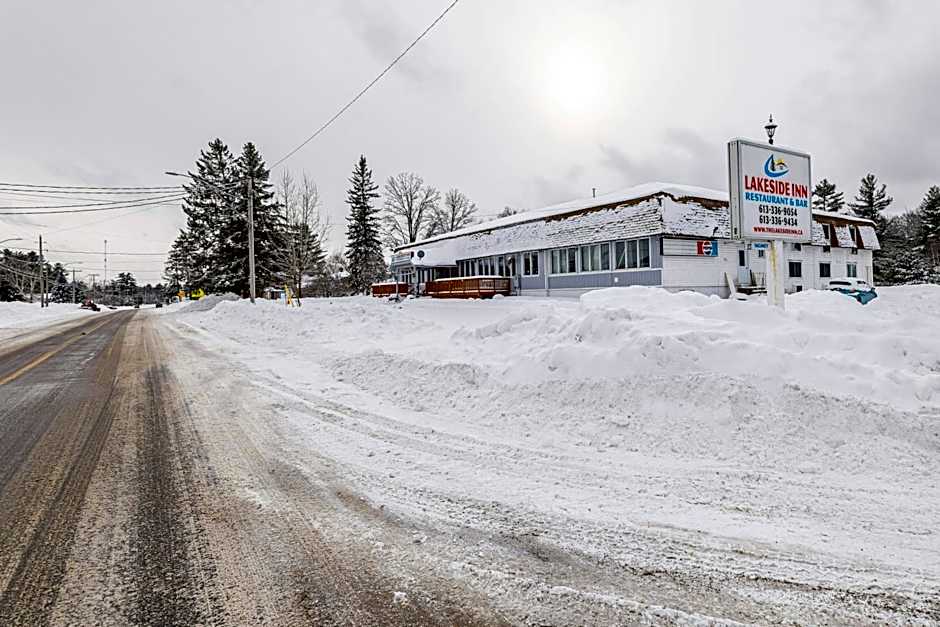 Lakeside Inn