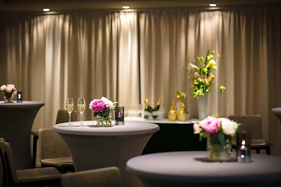 Holiday Inn Amsterdam - Arena Towers By IHG