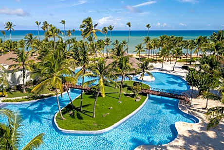 Wyndham Alltra Punta Cana All Inclusive Resort