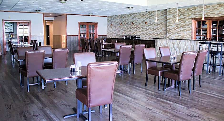 Best Western Plus Lake Front Hotel