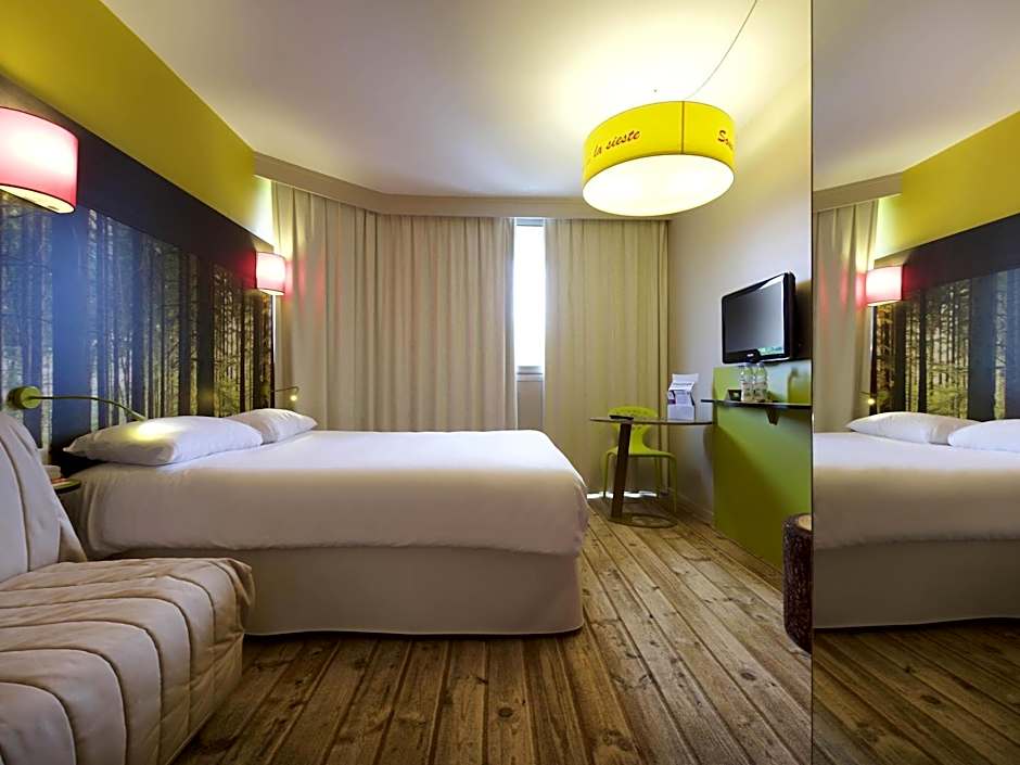 ibis styles Dax Miradour