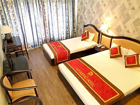 Family Room (3 Adults)