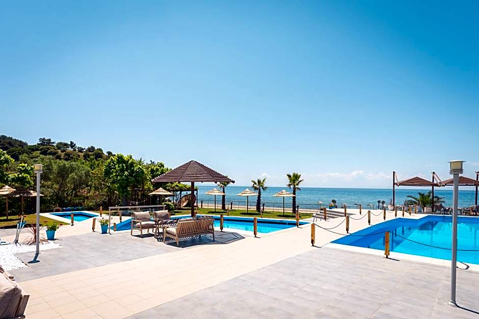 Kamari Beach Hotel