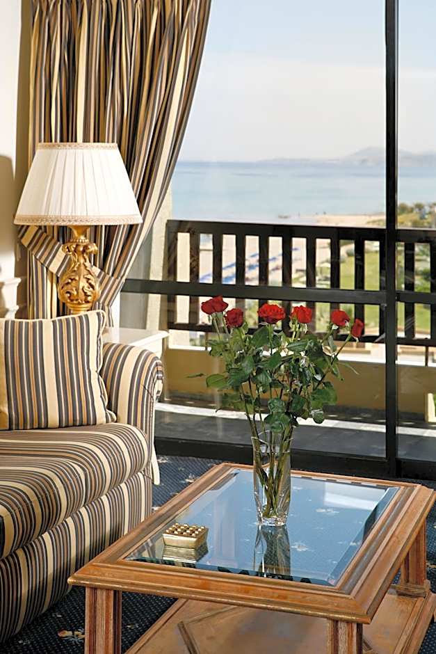 Aquila Rithymna Beach