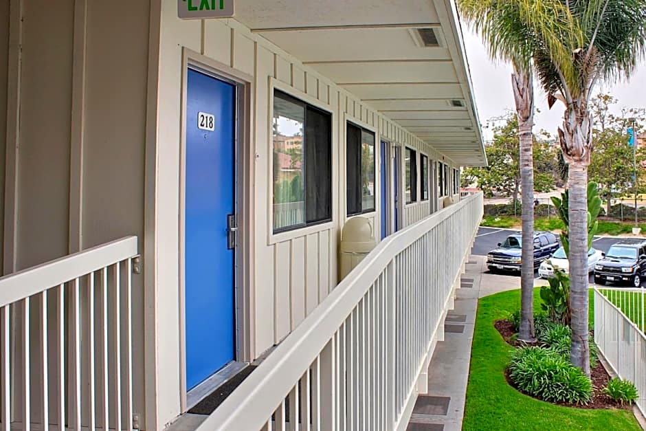 Motel 6 Pismo Beach