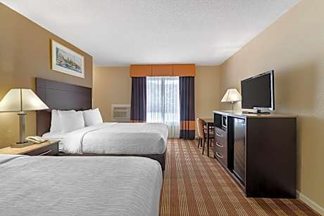 Family Suite with Mountain View - Non Smoking/Upper floor/Interior Hall