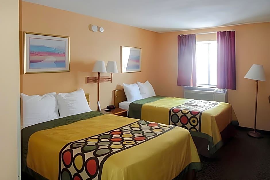 Utica Stay Inn
