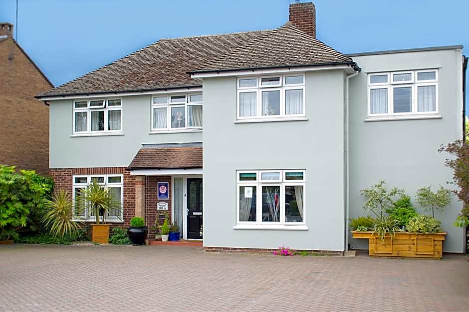 The Cambridge Guest House by Tas