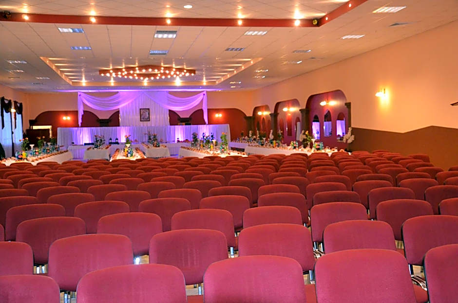 Hotel Marco Płońsk Szkolna 115