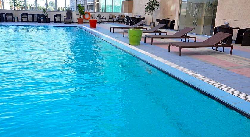 Elilly International Hotel