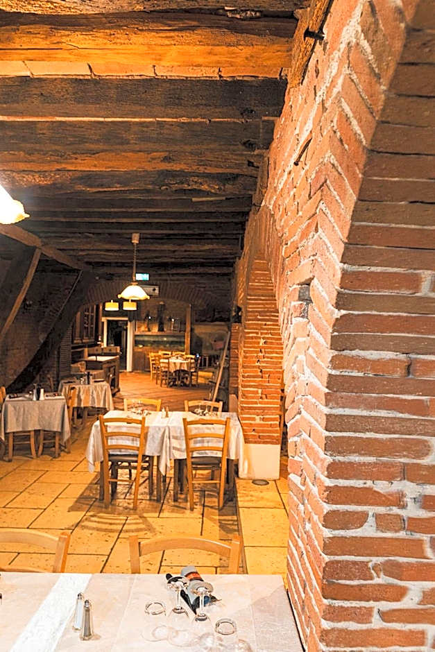 L'ALCOVE HOTEL RESTAURANT