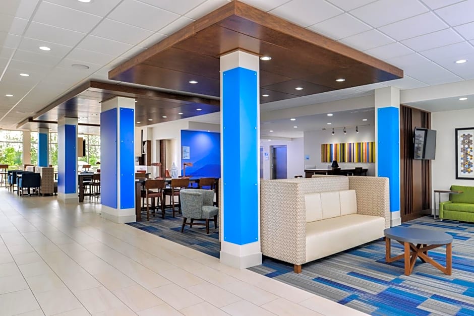 Holiday Inn Express & Suites - Siloam Springs