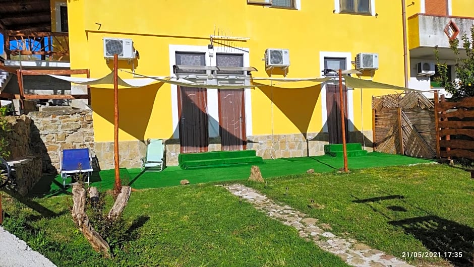 Una terrazza sul mare