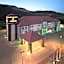 La Quinta Inn & Suites by Wyndham Ruidoso Downs
