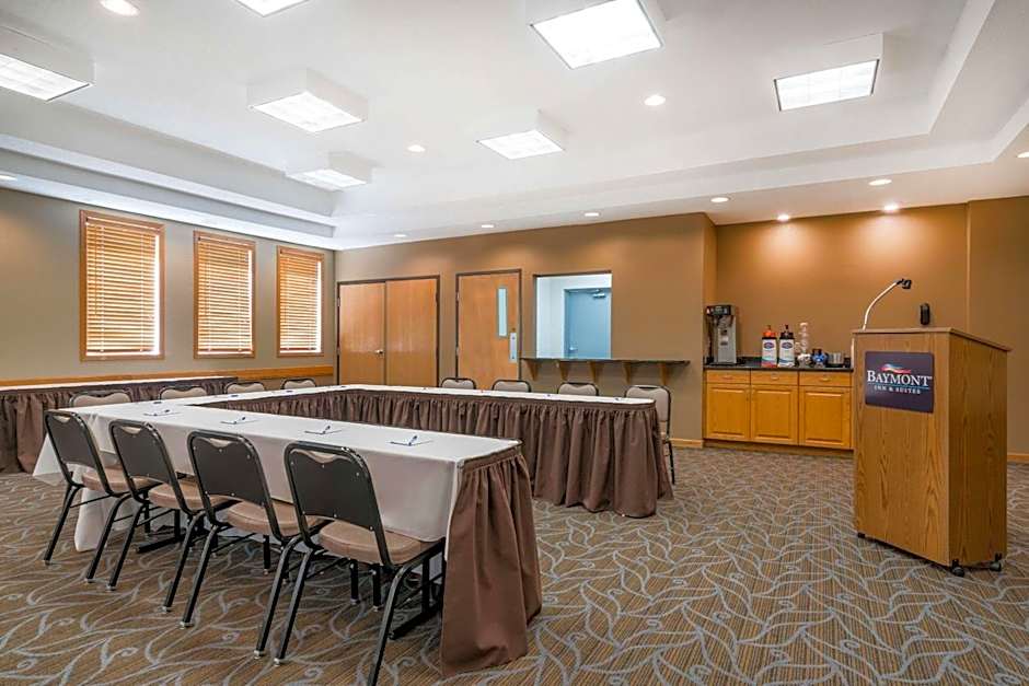 Baymont by Wyndham Owatonna