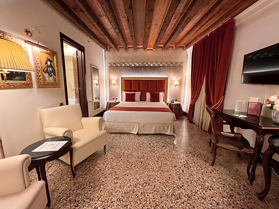 Ruzzini Palace Hotel